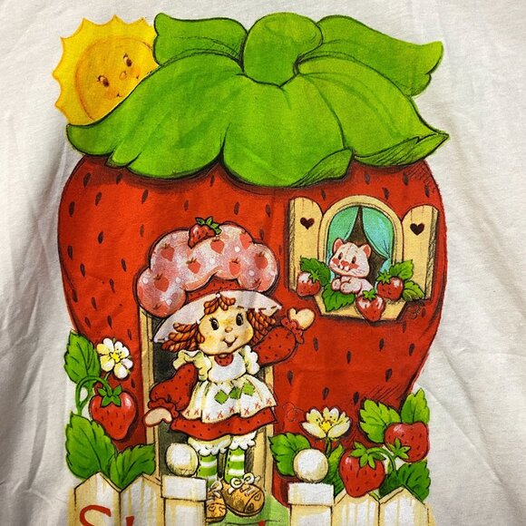 Strawberry Shortcake Berry Sunny House Graphic T-Shirt Small - Picture 2 of 4